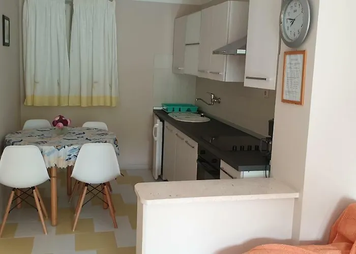 Kuca Luce-apartman Br.2 מאלי לוסיניי